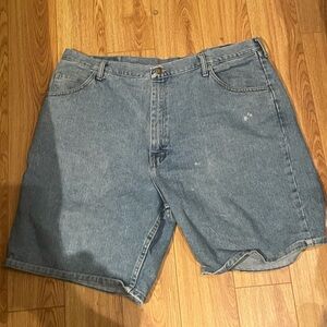 Wrangler Authentic Men's Regular Fit Denim Jean Shorts  Size 42